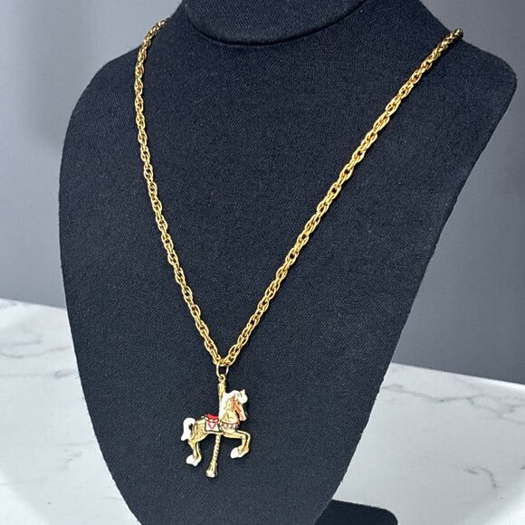 Vintage Carousel Horse Pendant Necklace Gold Tone Enamel Whimsy - Picture 5 of 11